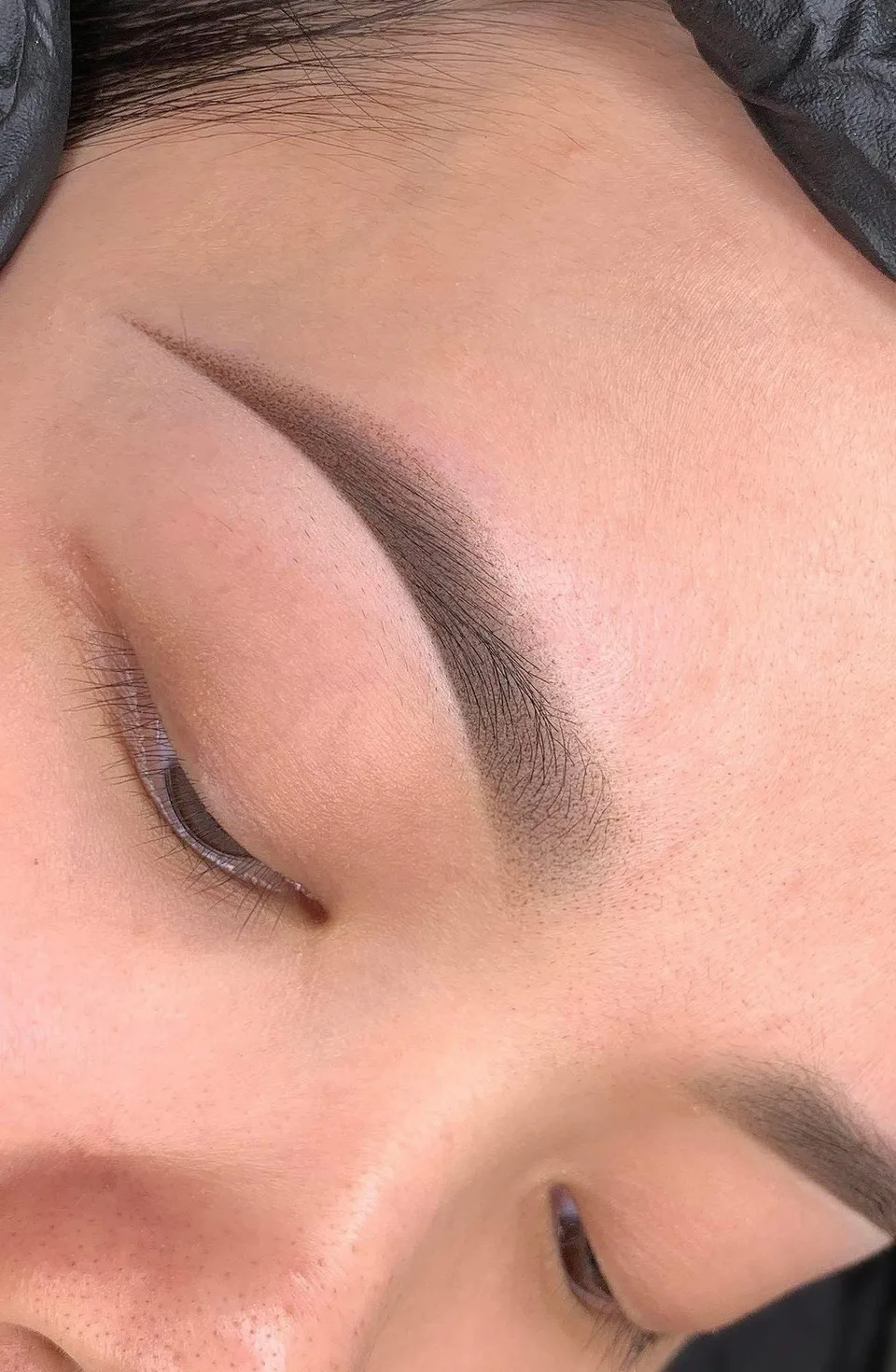 Ombre Shading Brows — Chân mày ombre — Ảnh 2